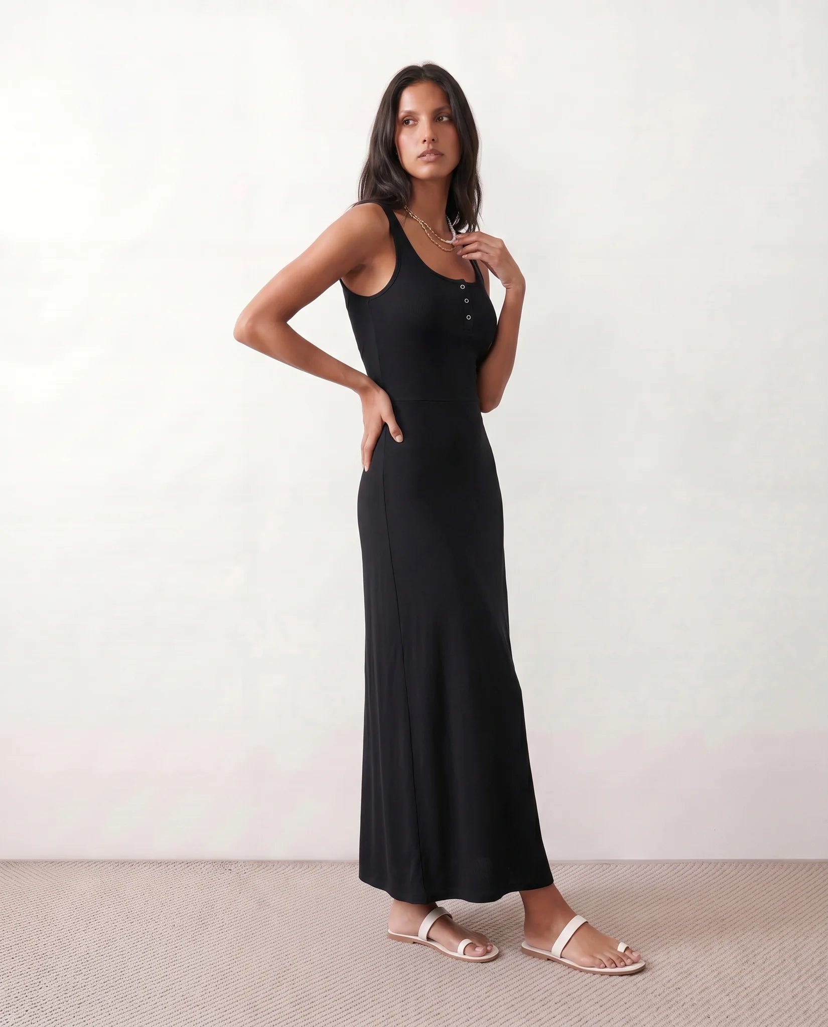 Cleo Ribbed Round Neck Maxi Dress in Black — side view