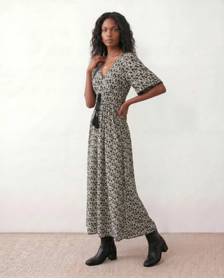 Ines V-Neck Floral Maxi Dress in Black — side view