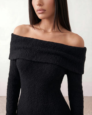 Iustina Cocktail Off Shoulder Maxi Dress in Black — detail close-up