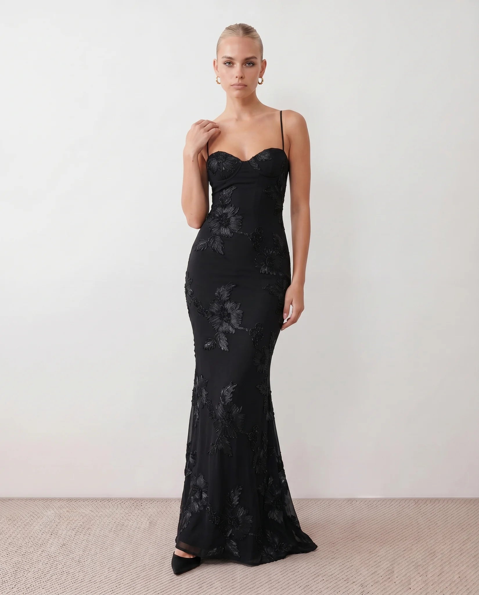 Ionela Mermaid Spaghetti Strap Maxi Dress in Floral Black — front view