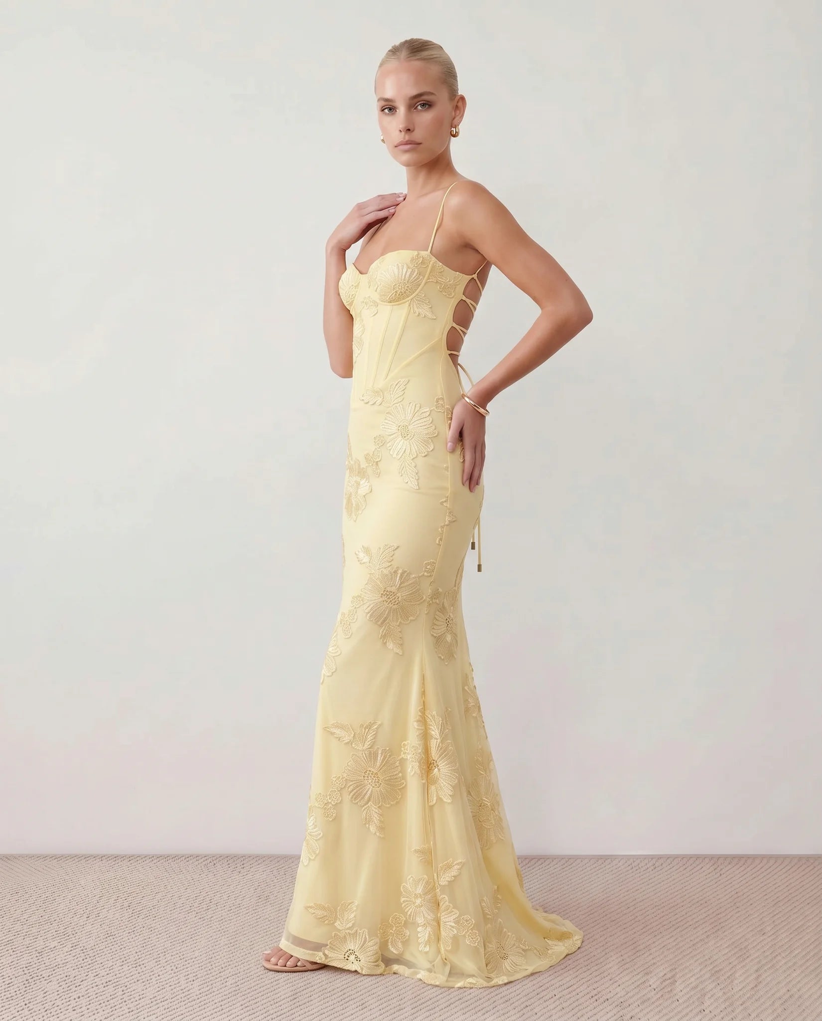 Ionela Mermaid Spaghetti Strap Maxi Dress in Floral Yellow — side view